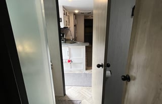 Rolling Retreat RV Rental