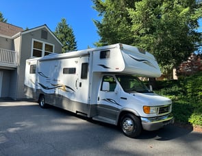 Winnebago Outlook 31C