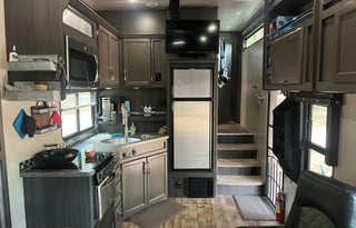 2018 5th Wheel Genesis Supreme 32 CR ToyHauler