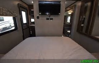 Home Away From Home" 2018 Forest River RV Rockwood Signature Ultra Lite 8311WS