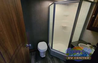 Laura's Lodging To Go!  2018 Heartland Wilderness