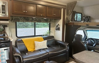 "Neverland" A family friendly 2017 Bunkhouse!