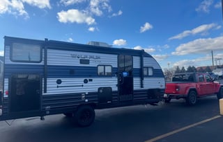 The Pack Leader | Easy-Tow Wolf Pup (Sleeps 6)