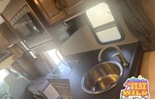 2018 Thor Motor Coach Majestic 23A