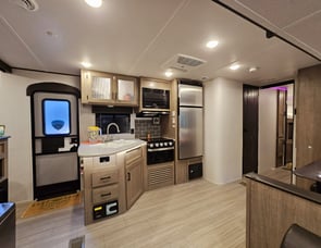 Keystone RV Hideout 318BR