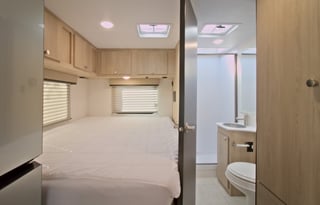 2026 Coachmen Leprechaun 24ft