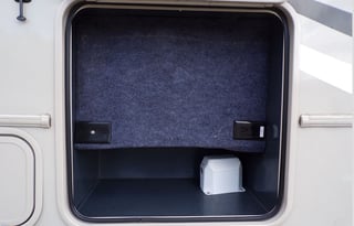 Coachmen Leprechaun RV "Chickaletta" Dog Friendly!