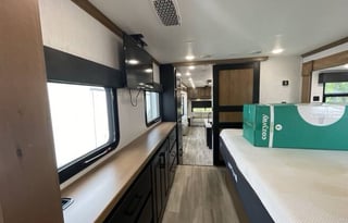 Luxury Monthly RV Stay for Traveling Professionals