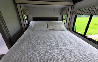 DATZNRV 2021 Forest River Class C well equipped!