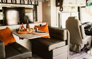 Great 30' RV that sleeps 8 comfortably