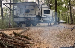 Your Cozy Couple’s Retreat on Wheels: