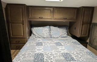 2019 Majestic-Family & Pet Friendly- Fully Stocked