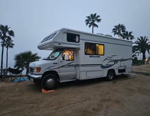 Winnebago Minnie Winnie 24V