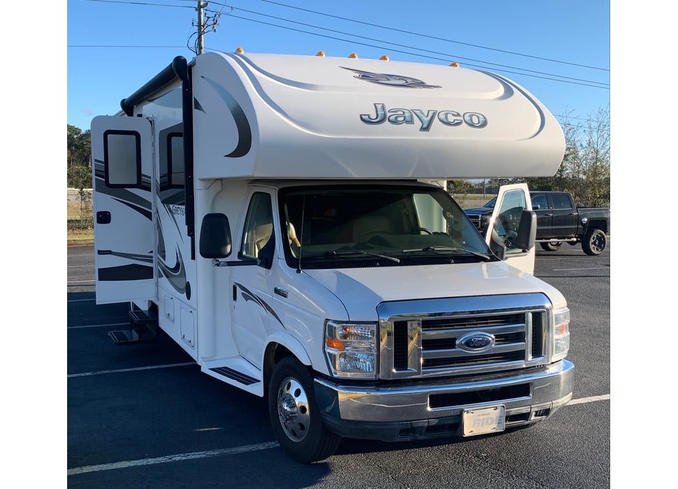 Class C Motor Home rentals in Ridgeland