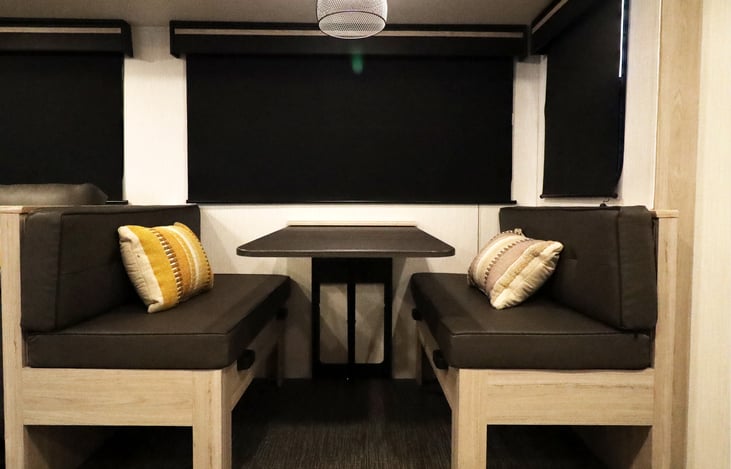 Experience "Harmony" with our 2024 Heartland Sundance U-L 278BH located near Table Rock Lake near Branson Missouri and Lake Of The Ozarks. Thank you from us at Stone Mountain RV & Camper Rentals!