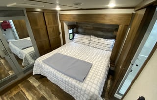 2021 Keystone RV Fuzion 424