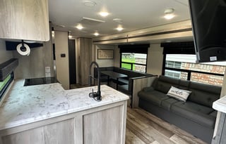 2 bdrm Camper with 2 A/C units!