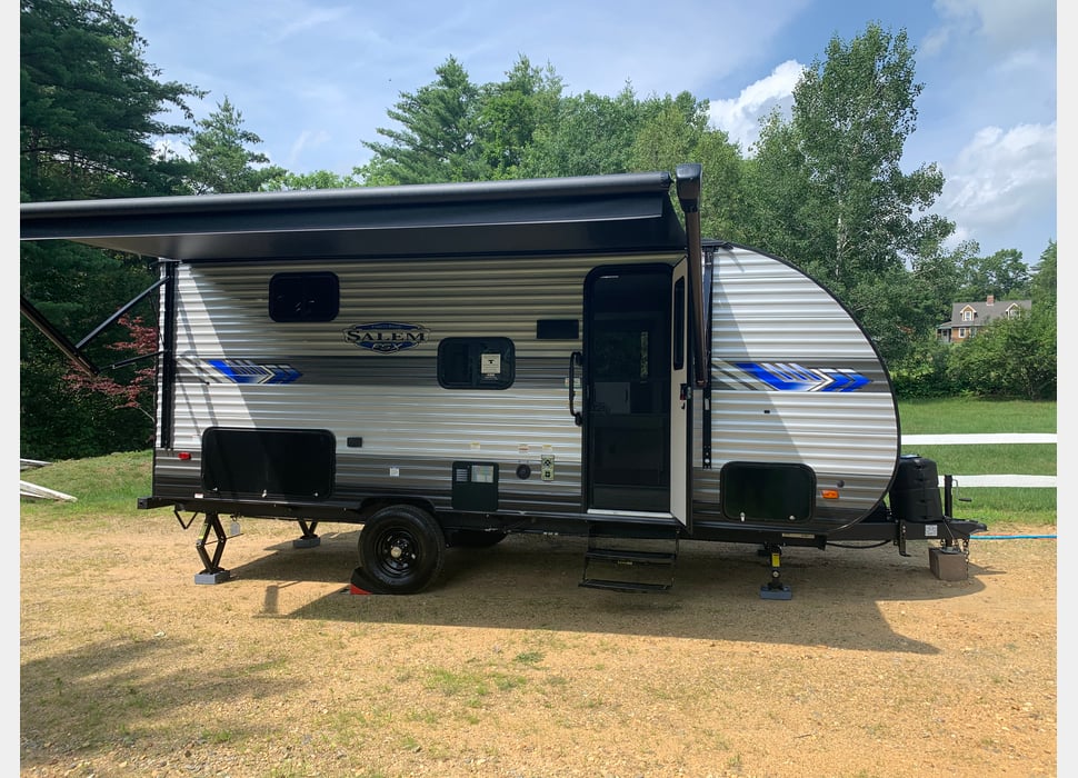 Travel Trailer rentals in Nottingham