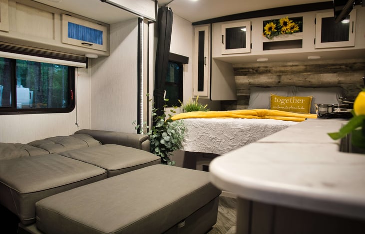 Plenty of room for Mom & Dad and kids will have plenty of sleep space to get ready for the next day.