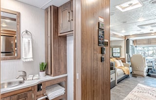 Luxury 2021 Coachmen Mirada Can Sleep up to 7 adults or 8 with kids.