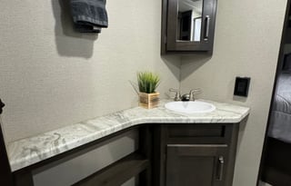 Spacious Grand Design Bunkhouse with Master Suite