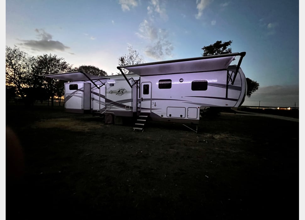 Fifth Wheel rentals in Castroville