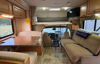 WINGER'S FLEETWOOD VACAY ON WHEELS