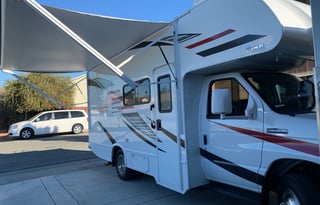 SUPER CLEAN 2021 THOR FREEDOM ELITE 22FE