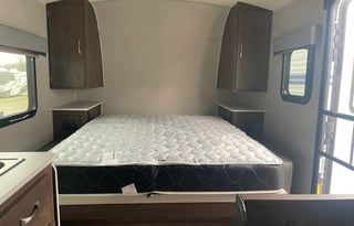 (Unit 12) Super lightweight Geo Pro Rear bath