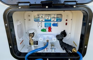 Cozy & Easy Towing NuCamp Tab 400