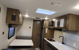 2021 Prime Time RV Avenger