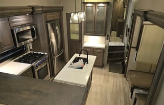 2021 Solitude 375RES-R