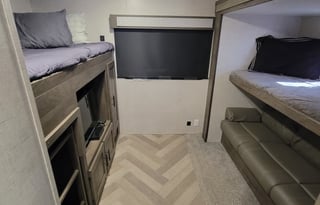 Carnero's beautiful home on wheels