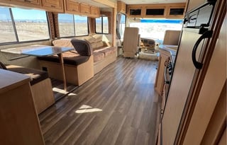 2011 Thor Motor Coach Hurricane 34B
