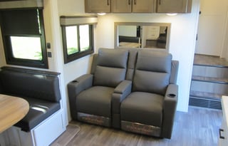 2024 Jayco Eagle HT 29DDB Delivery only.