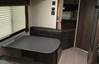 Delivered& Wkly  Discount 2019 Keystone Passp 239M