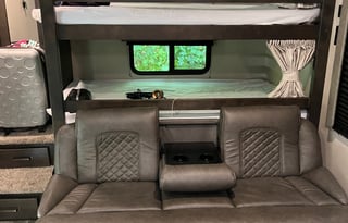 2022 33' Grand Design Transcend Xplor 265BH