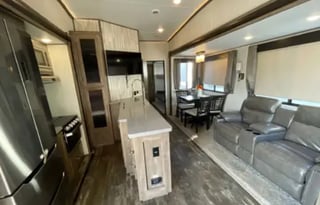 Sunstar Rentals 42ft getaway