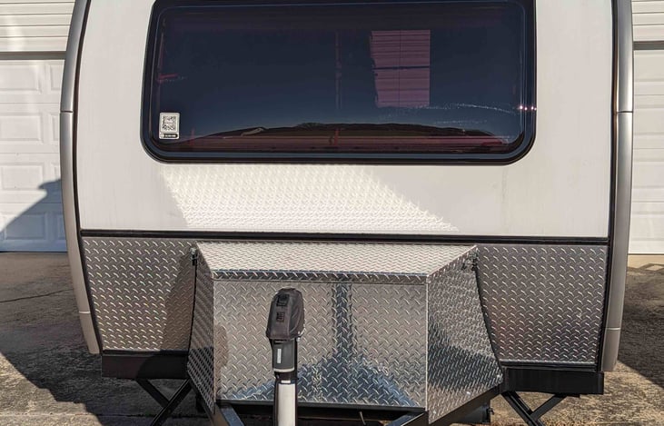 Front view: Power jack, battery and propane tank enclosure