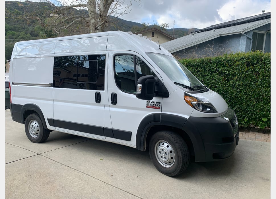 Class B Camping Van rentals in Los Angeles