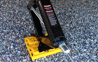 2025 20' Bunkhouse with Front RV Queen Bed, Cute!