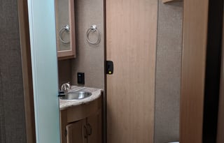 Class A Thor Ace BUNKHOUSE - DELIVERY