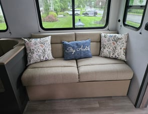 Keystone RV Bullet Classic 2640BH