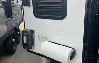 Luxury Travel Trailer- Kid and Pet Friendly!
