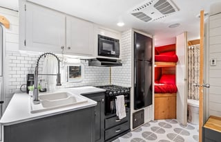 Ruby the Retro - 2020 Riverside RV Retro 265RB