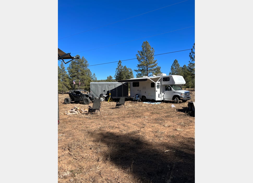 Class C Motor Home rentals in Quartzsite