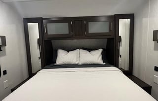 Country Charm; Luxe Listing