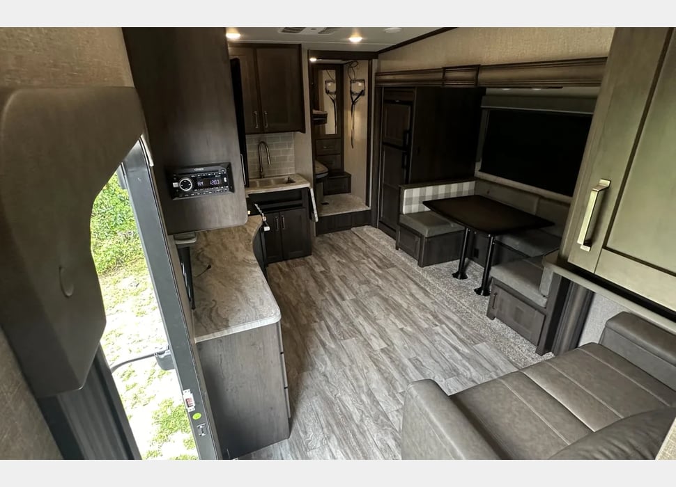 Fifth Wheel rentals in Port Saint Lucie