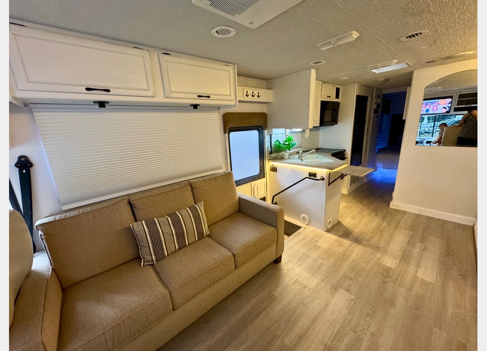 Class A Motor Home rentals in Clermont