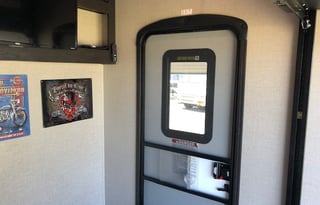 2018 Keystone 29v Impact vapor lite